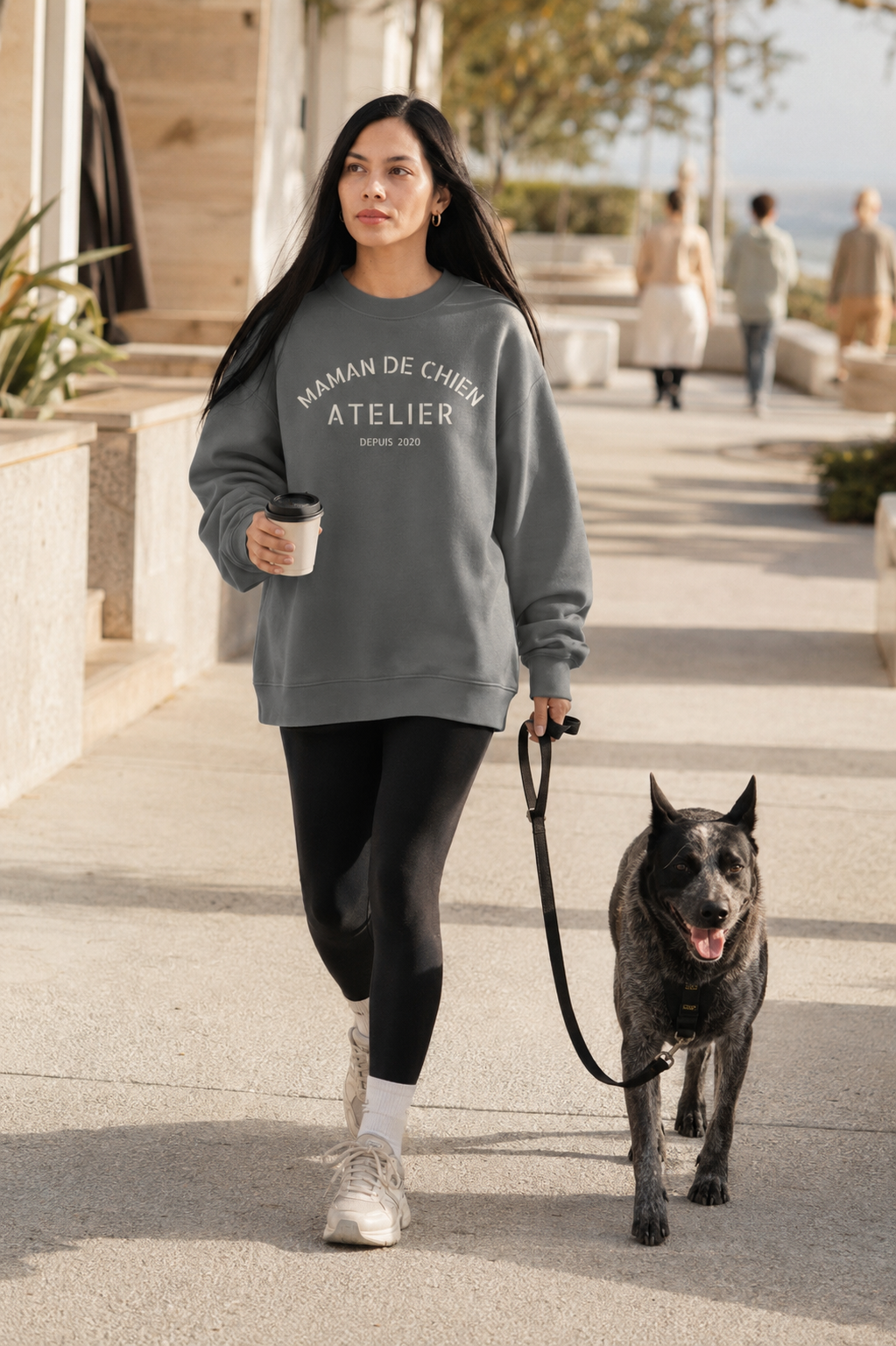 MAMAN DE CHIEN ATELIER Sweatshirt - Custom Dog Mum Sweatshirt